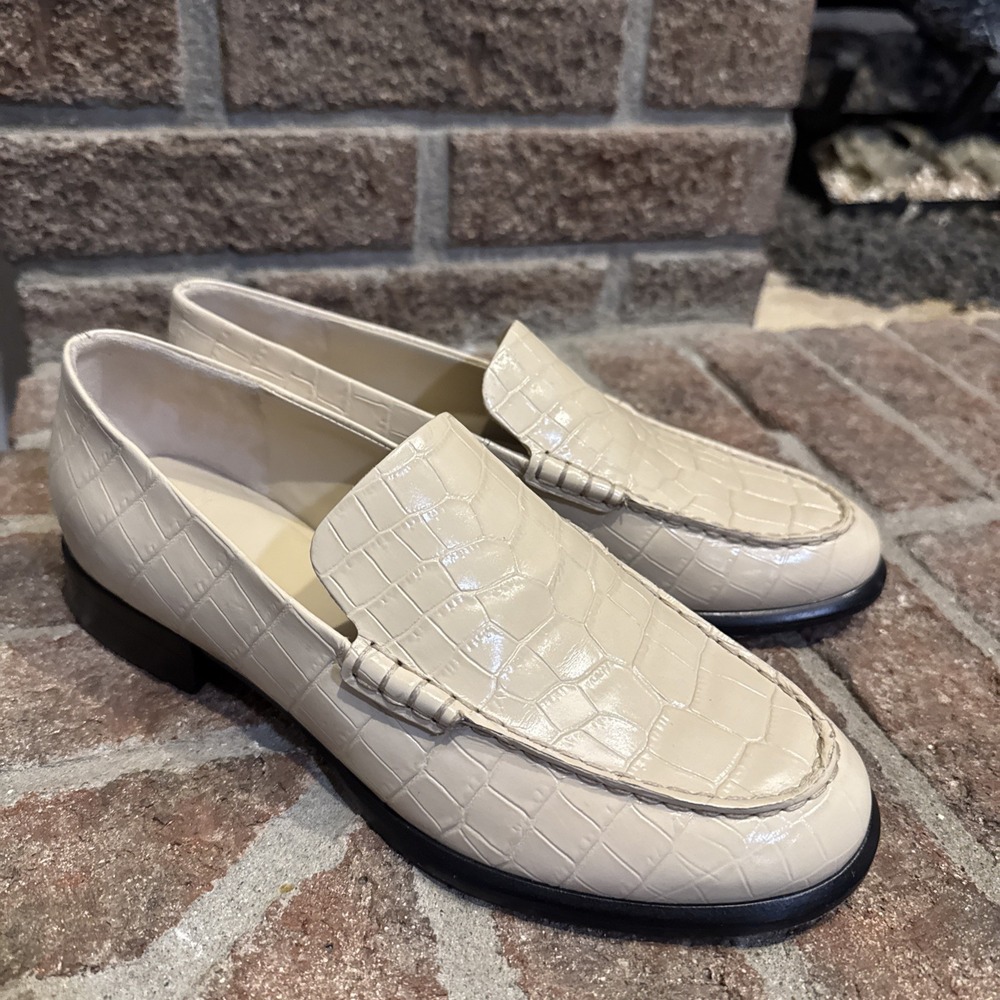Vince Womens Naomi Ivory Patent Leather Croc Print Loafers Size 7M EU 37 #404 - Picture 14 of 16
